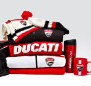 Ducati szabadidő ruházat és kiegészítők